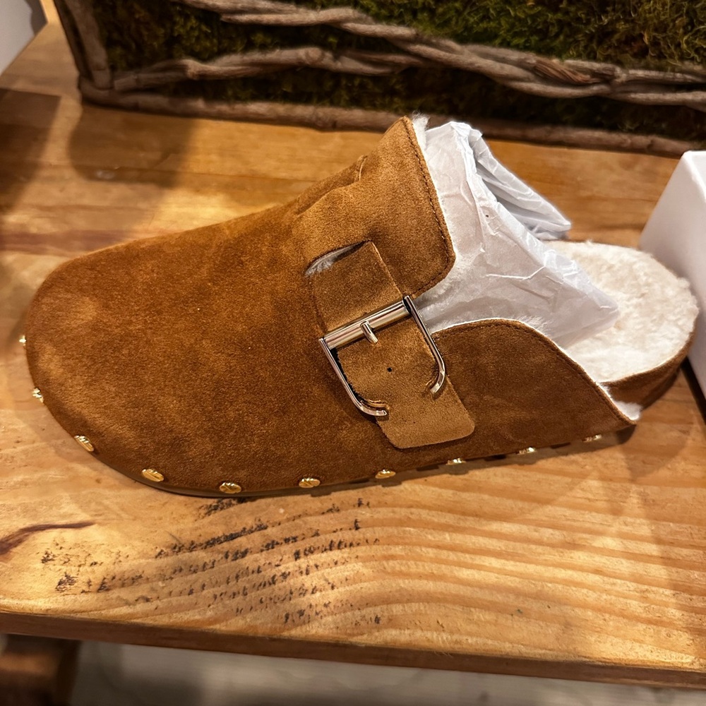 Veronica Beard Fern shearling clog